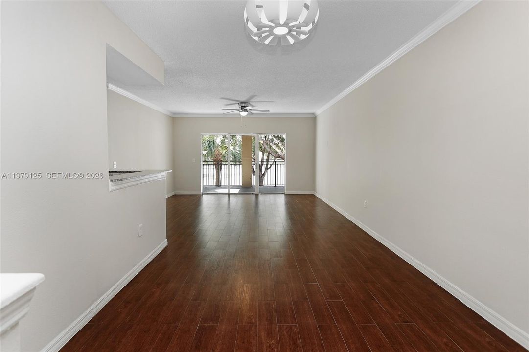 For Sale: $390,000 (3 beds, 2 baths, 1450 Square Feet)