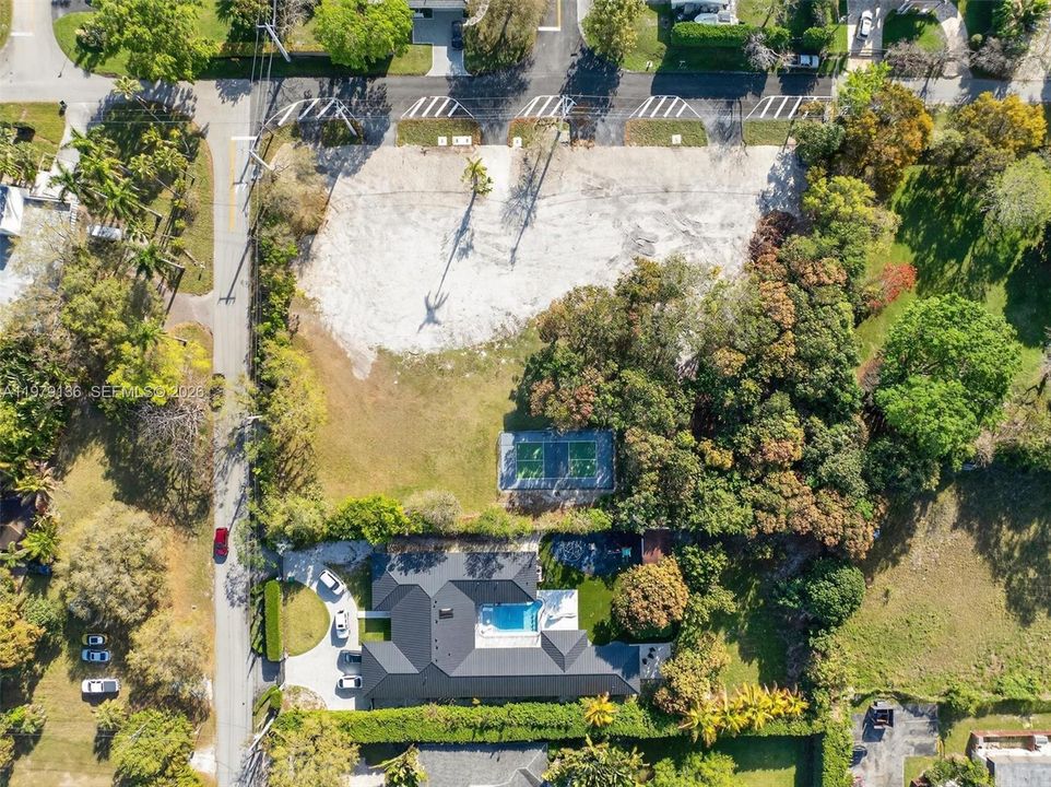 For Sale: $6,700,000 (1.44 acres)