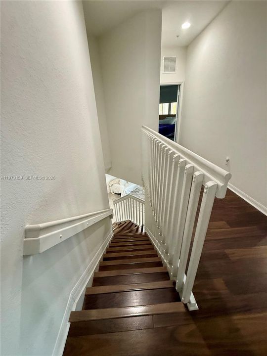 На продажу: $525,000 (3 спален, 2 ванн, 1503 Квадратных фут)