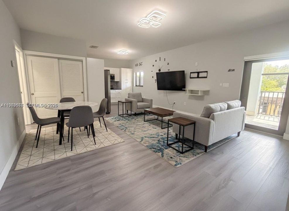 APARTMENT 2 Virtually staged