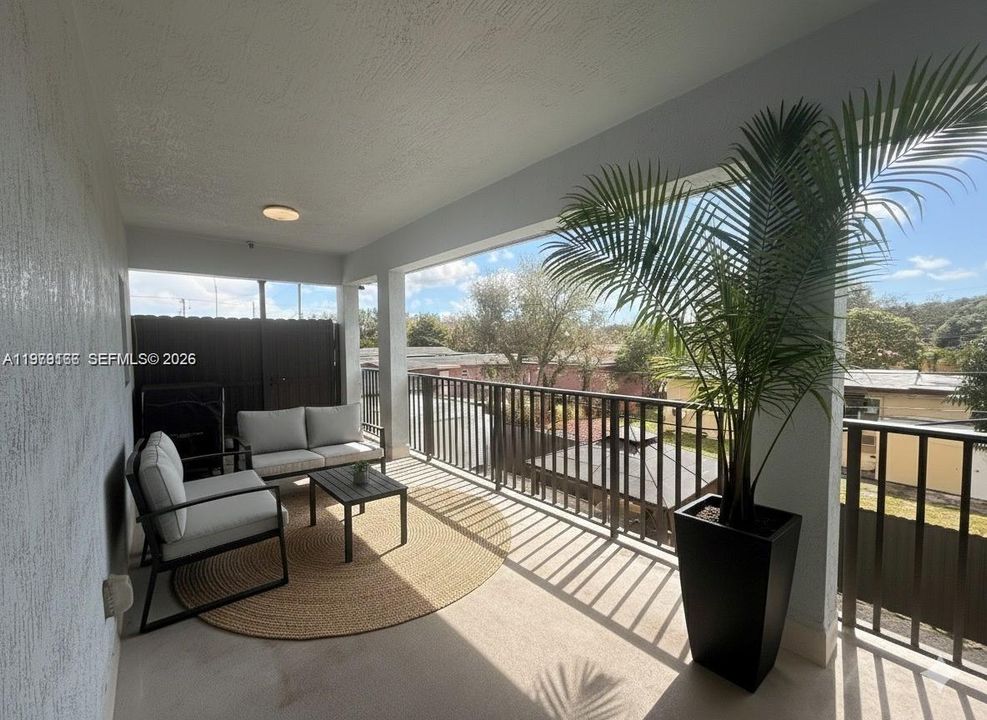 APARTMENT 2