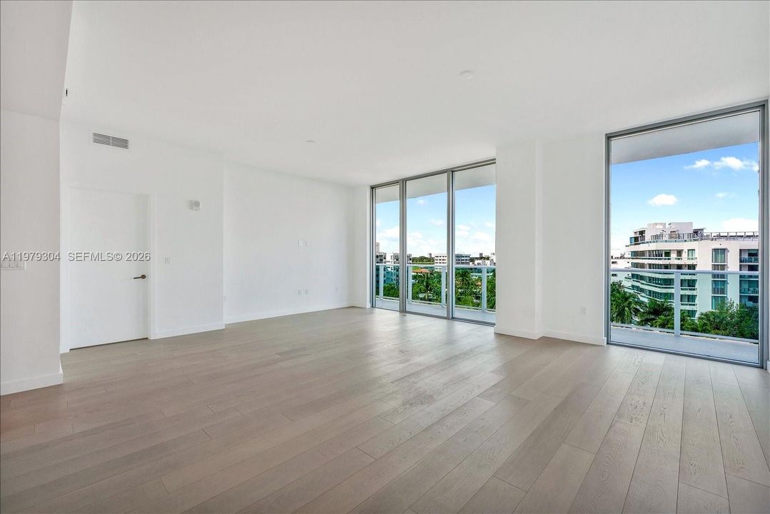 For Sale: $2,675,000 (2 beds, 2 baths, 1851 Square Feet)