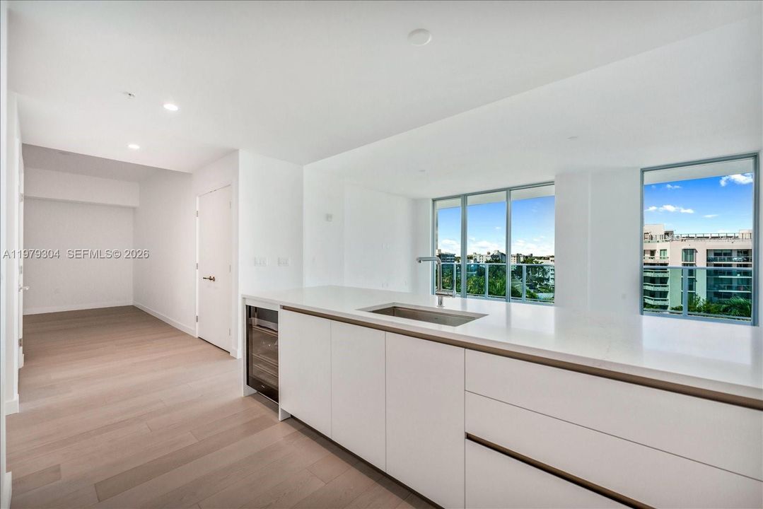 For Sale: $2,675,000 (2 beds, 2 baths, 1851 Square Feet)