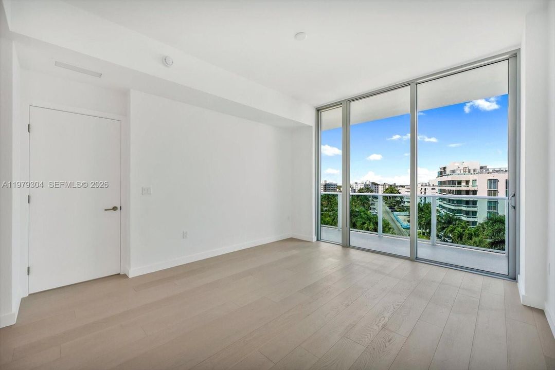 For Sale: $2,675,000 (2 beds, 2 baths, 1851 Square Feet)