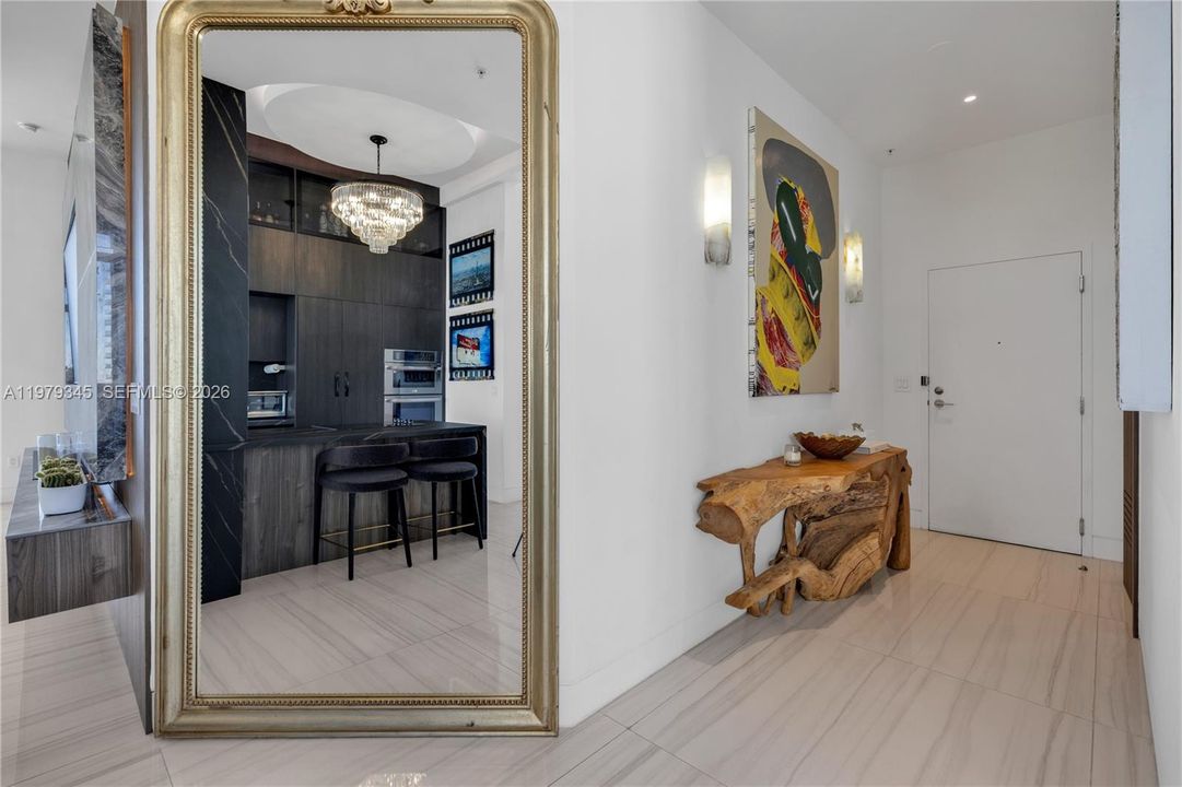 Active With Contract: $1,295,000 (2 beds, 2 baths, 1400 Square Feet)