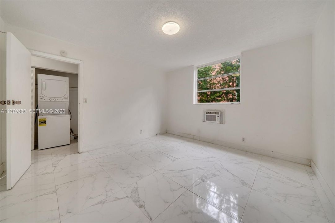 En Venta: $224,900 (1 camas, 1 baños, 630 Pies cuadrados)