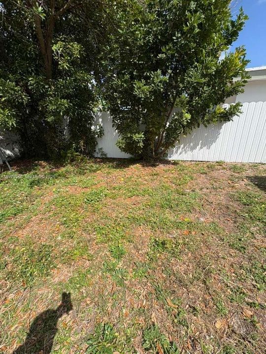 Activo con contrato: $349,000 (2 camas, 1 baños, 768 Pies cuadrados)