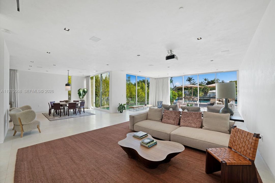 For Rent: $59,500 (4 beds, 4 baths, 4257 Square Feet)