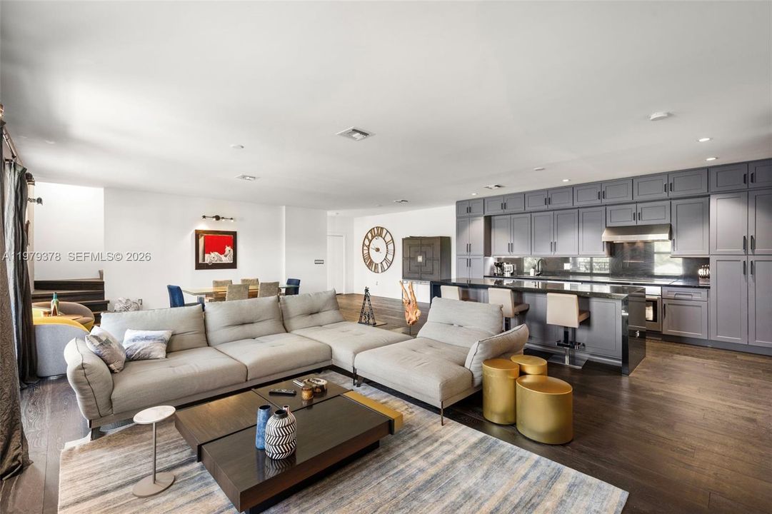 2nd floor living area.