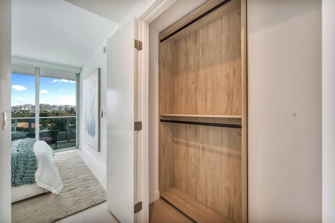 En Venta: $3,295,000 (3 camas, 3 baños, 1830 Pies cuadrados)