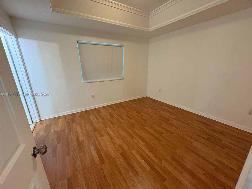 На продажу: $249,000 (3 спален, 3 ванн, 1302 Квадратных фут)