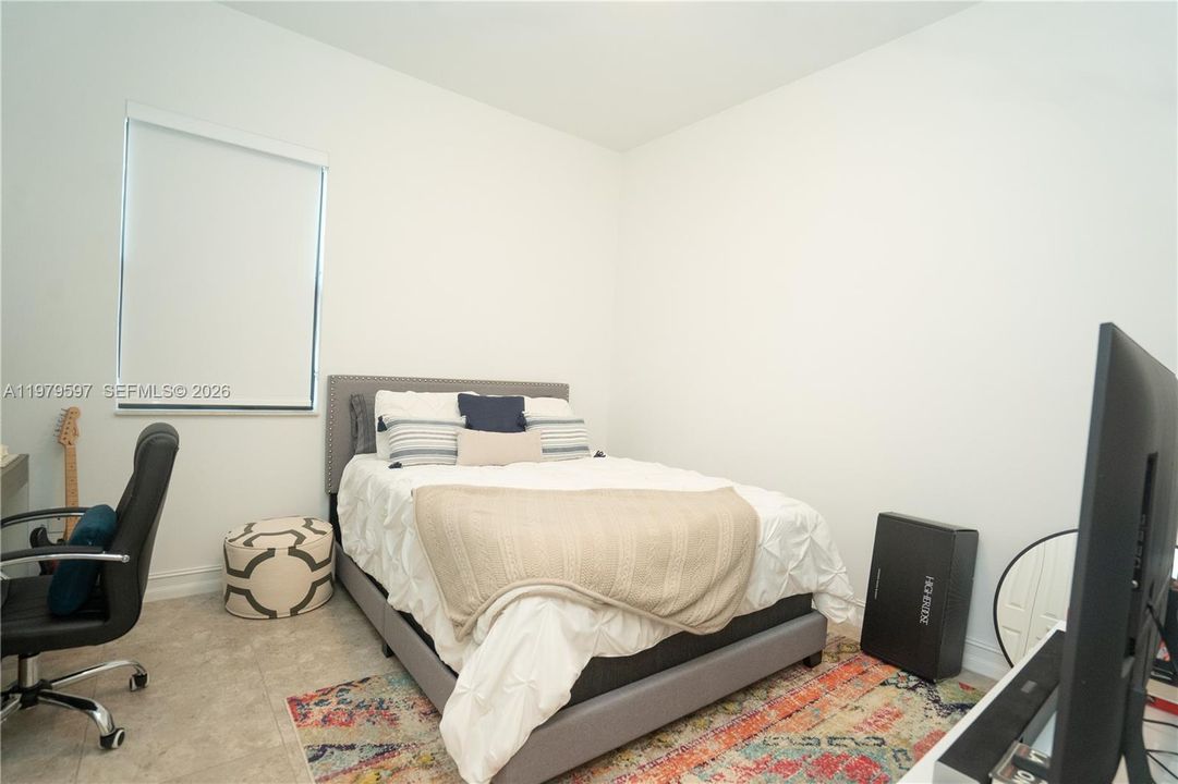 For Rent: $6,895 (4 beds, 3 baths, 2541 Square Feet)