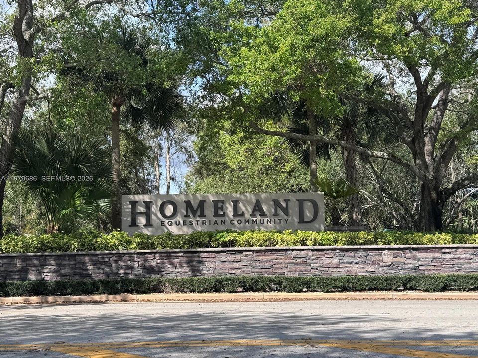 На продажу: $1,500,000 (5.00 acres)