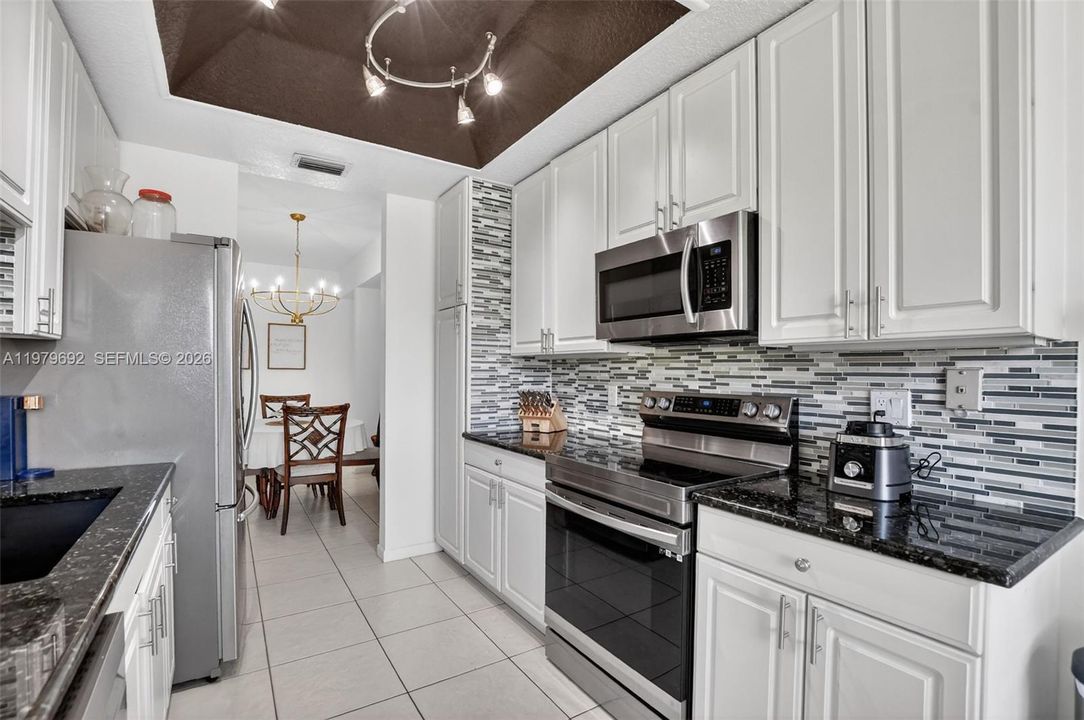 Active With Contract: $399,000 (3 beds, 2 baths, 1448 Square Feet)