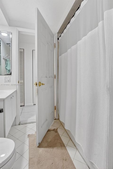 Active With Contract: $399,000 (3 beds, 2 baths, 1448 Square Feet)
