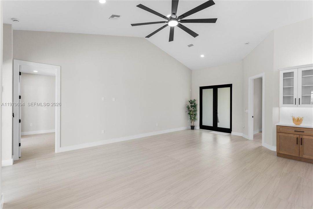 For Sale: $595,000 (4 beds, 3 baths, 2108 Square Feet)