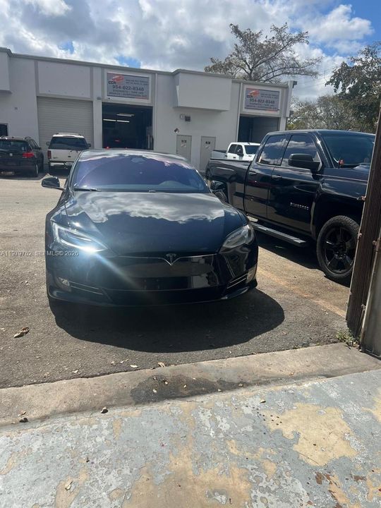 Activo con contrato: $115,000 (0 camas, 0 baños, 0 Pies cuadrados)