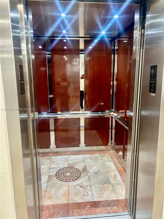 Activo con contrato: $1,600 (1 camas, 1 baños, 780 Pies cuadrados)