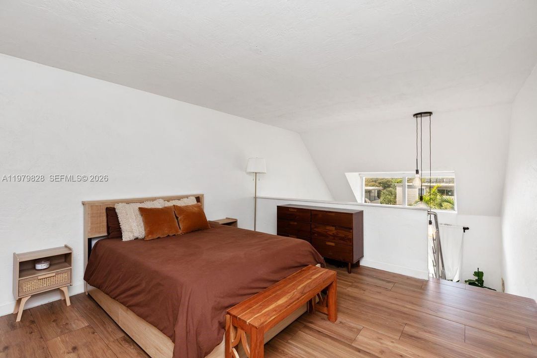 En Venta: $255,000 (1 camas, 1 baños, 802 Pies cuadrados)