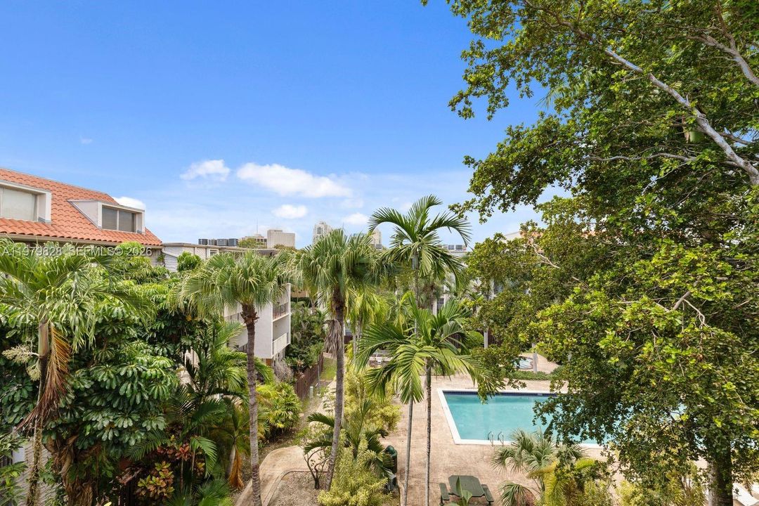 En Venta: $255,000 (1 camas, 1 baños, 802 Pies cuadrados)