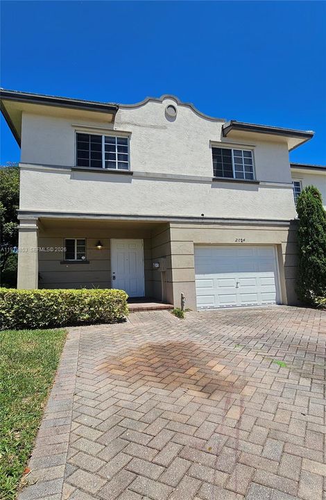 For Sale: $290,000 (3 beds, 2 baths, 1379 Square Feet)
