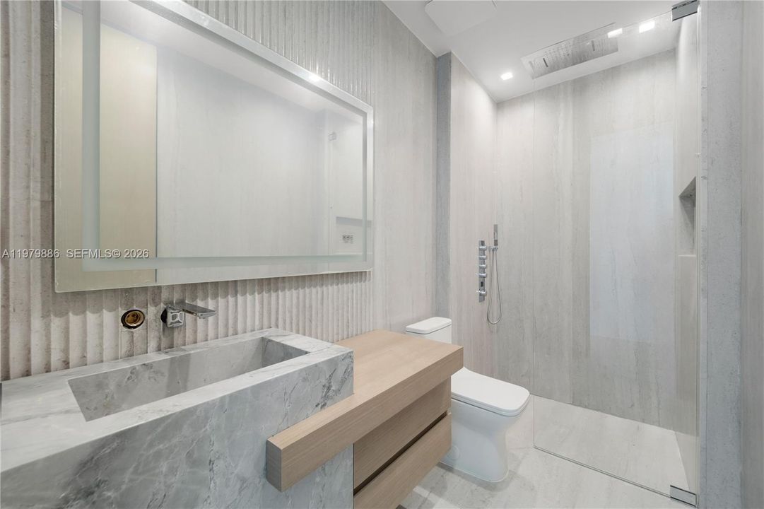 На продажу: $8,990,000 (5 спален, 5 ванн, 5200 Квадратных фут)