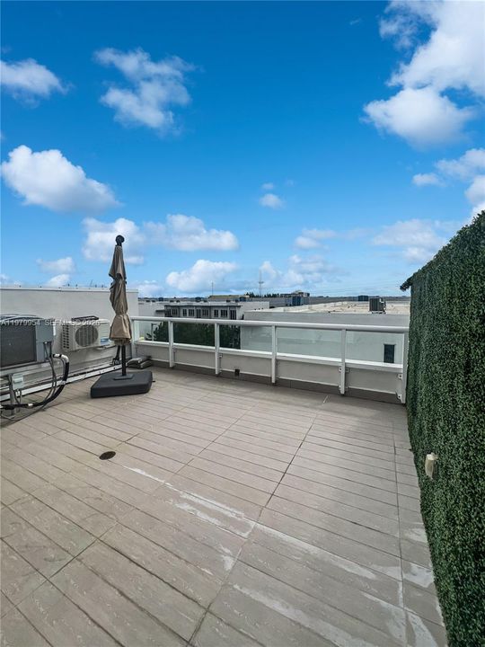 Active With Contract: $5,500 (4 beds, 3 baths, 2655 Square Feet)
