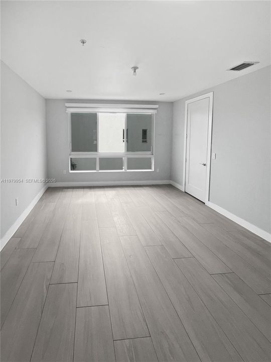 Active With Contract: $5,500 (4 beds, 3 baths, 2655 Square Feet)