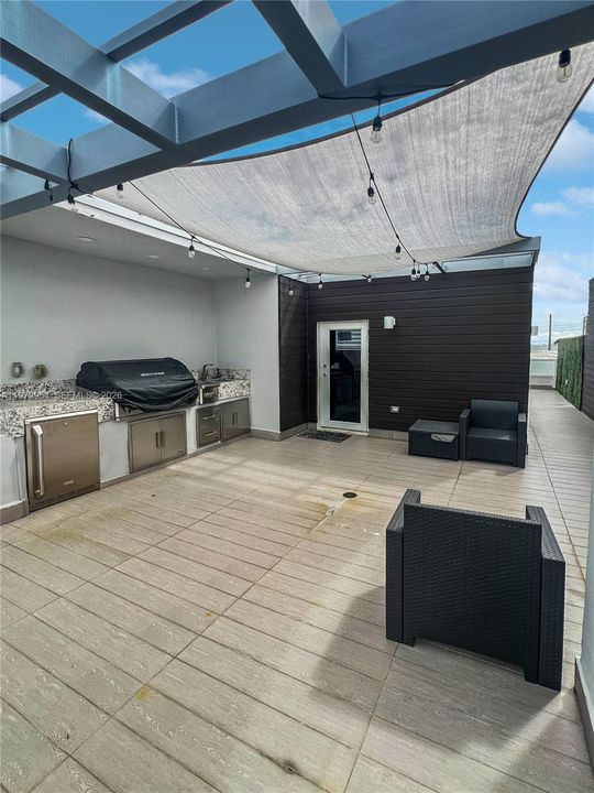 Active With Contract: $5,500 (4 beds, 3 baths, 2655 Square Feet)