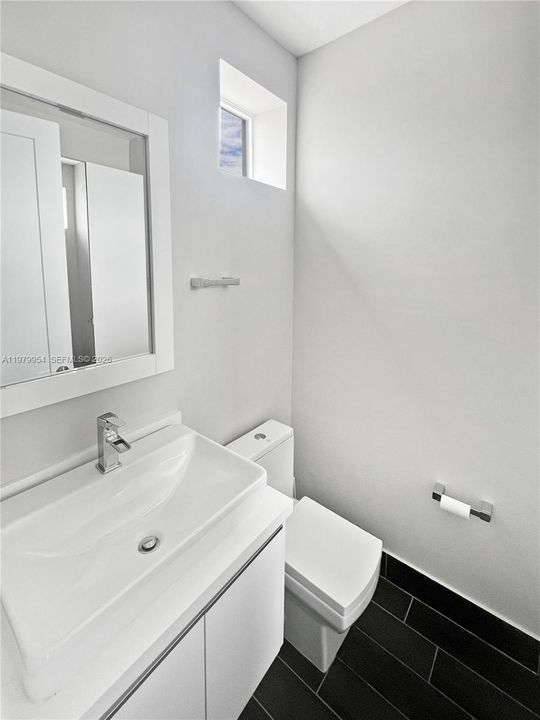 Active With Contract: $5,500 (4 beds, 3 baths, 2655 Square Feet)