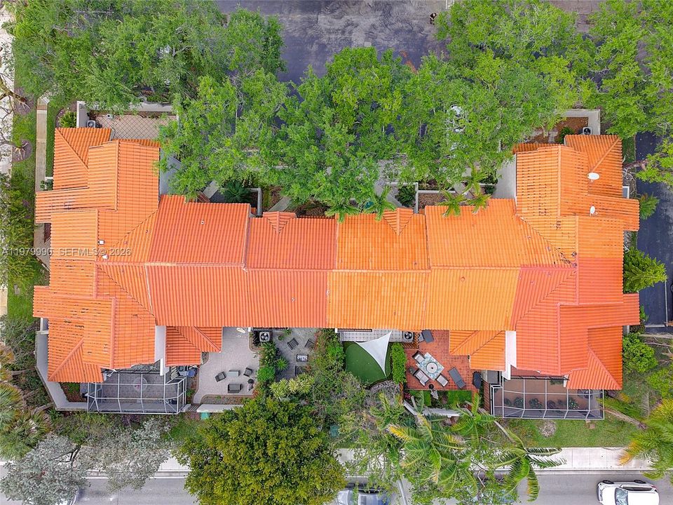 Activo con contrato: $495,000 (2 camas, 2 baños, 1216 Pies cuadrados)