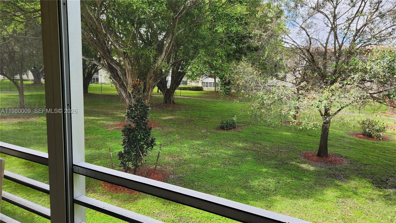 En Venta: $250,000 (2 camas, 2 baños, 1156 Pies cuadrados)