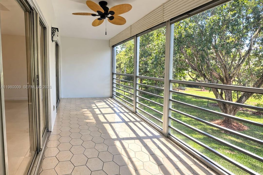 En Venta: $250,000 (2 camas, 2 baños, 1156 Pies cuadrados)