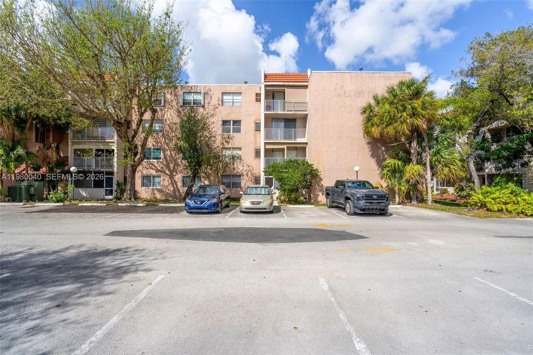 Vendido Recientemente: $230,000 (1 camas, 1 baños, 777 Pies cuadrados)