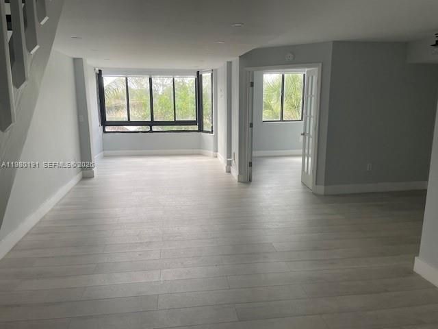 На продажу: $189,900 (3 спален, 1 ванн, 1293 Квадратных фут)