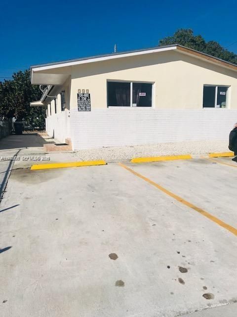 For Sale: $625,000 (0 beds, 0 baths, 1342 Square Feet)