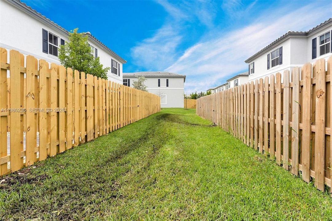 На продажу: $559,000 (3 спален, 2 ванн, 1508 Квадратных фут)