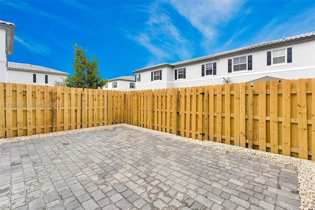 На продажу: $559,000 (3 спален, 2 ванн, 1508 Квадратных фут)
