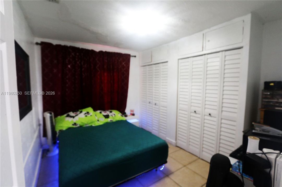 For Sale: $459,900 (0 beds, 0 baths, 1652 Square Feet)