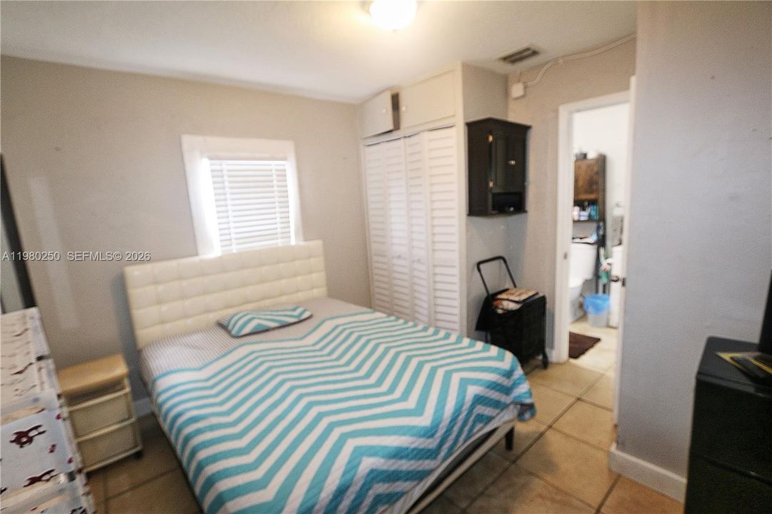 For Sale: $459,900 (0 beds, 0 baths, 1652 Square Feet)