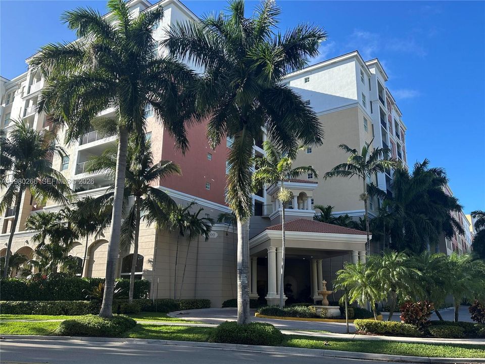 For Sale: $599,900 (3 beds, 2 baths, 1264 Square Feet)