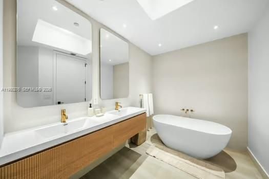 Active With Contract: $19,500 (2 beds, 2 baths, 1591 Square Feet)
