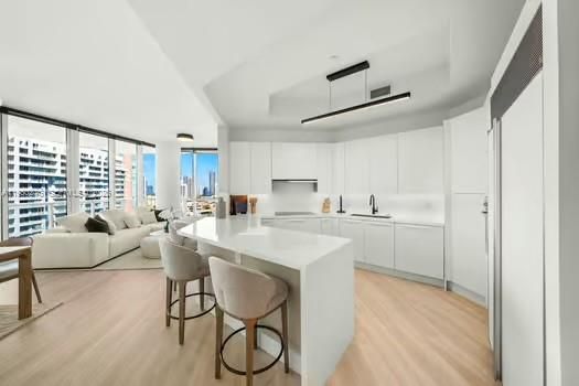 Active With Contract: $19,500 (2 beds, 2 baths, 1591 Square Feet)