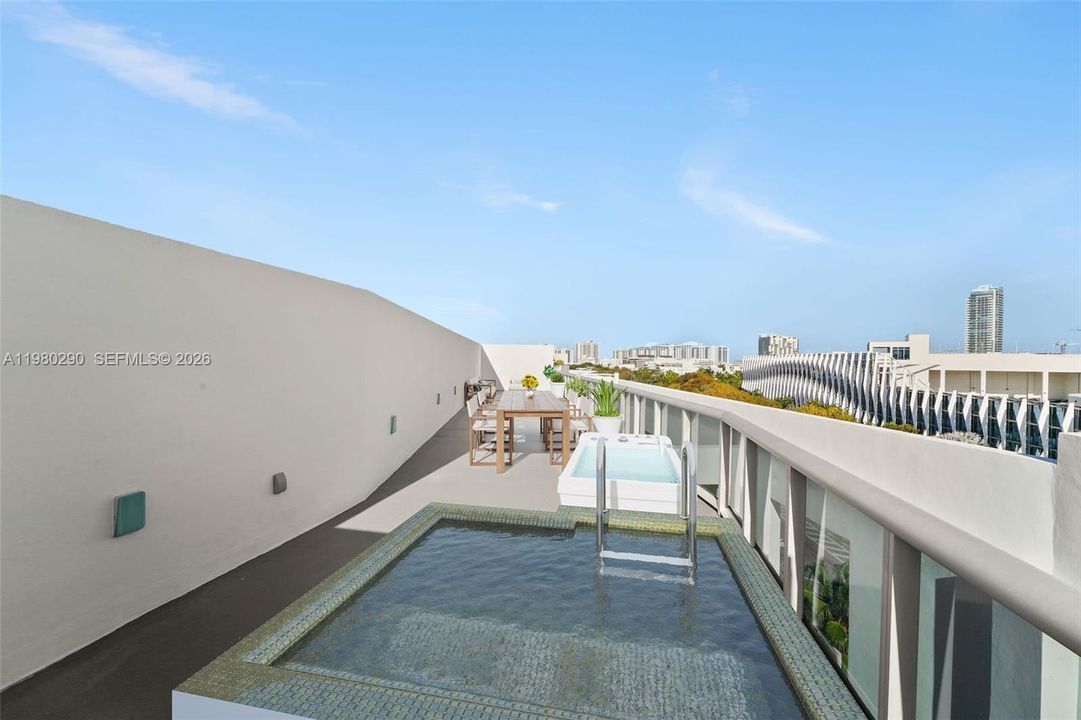 Private Rooftop