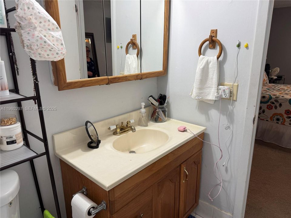 En Venta: $164,900 (2 camas, 2 baños, 1000 Pies cuadrados)