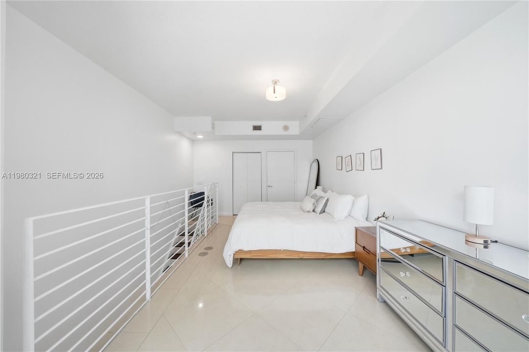 En Venta: $430,000 (1 camas, 1 baños, 721 Pies cuadrados)