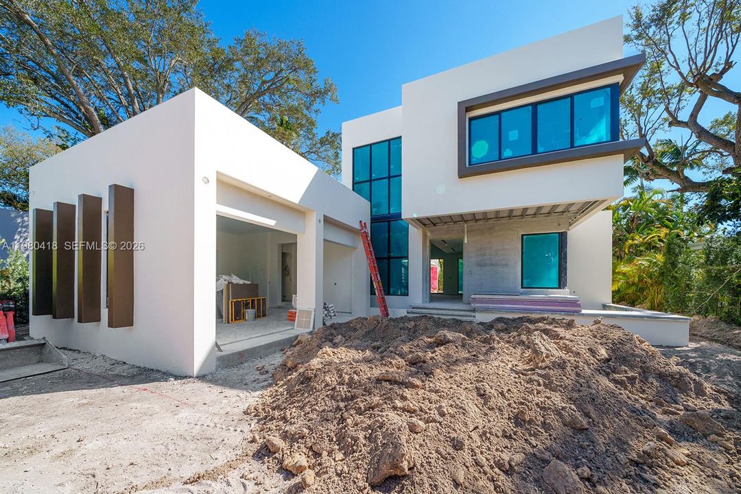 En Venta: $5,850,000 (6 camas, 7 baños, 4500 Pies cuadrados)