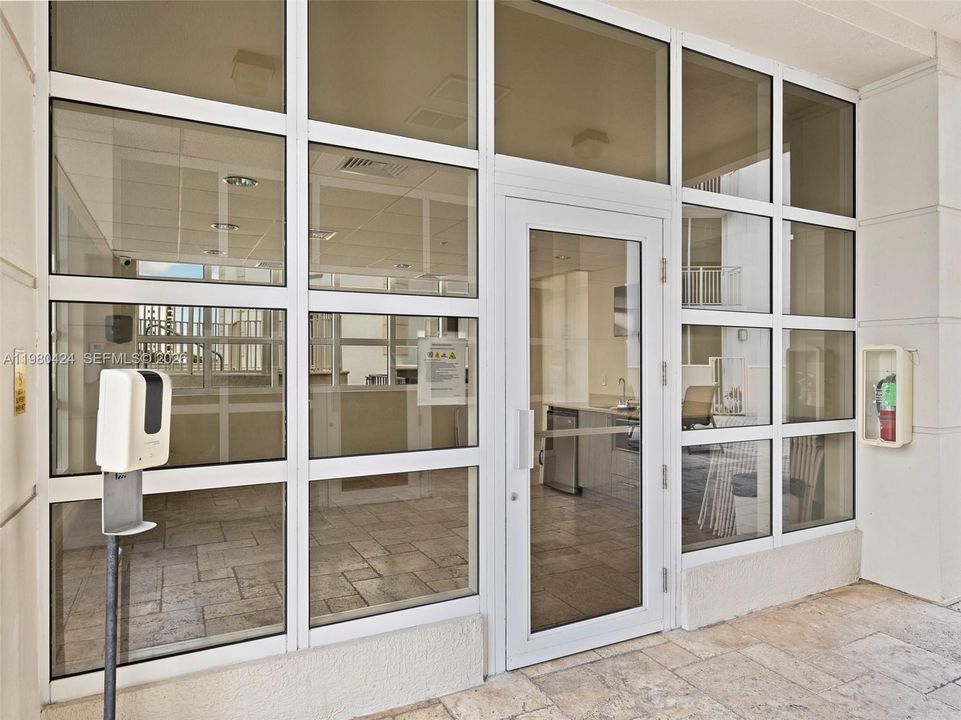 En Venta: $535,000 (2 camas, 2 baños, 1048 Pies cuadrados)