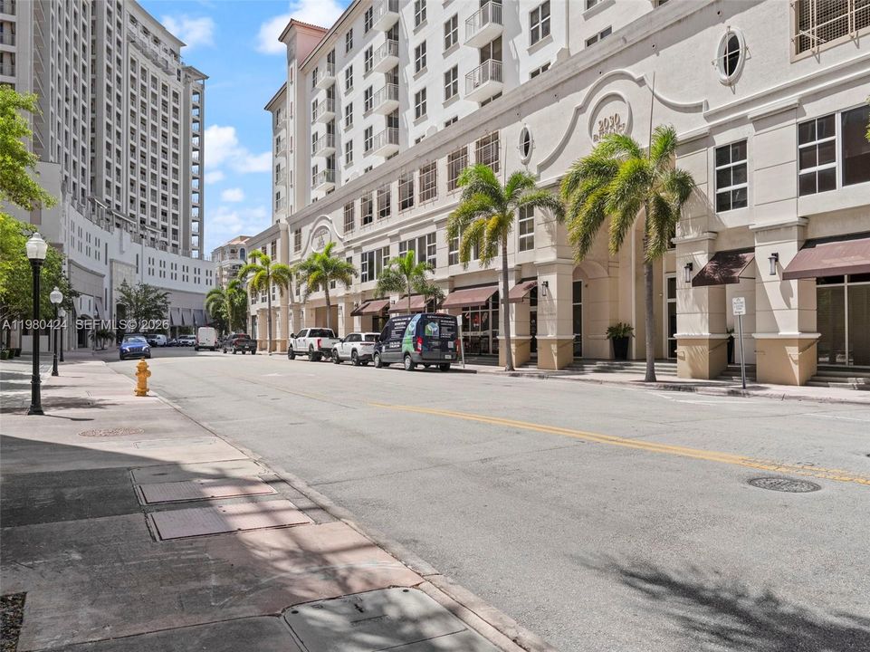En Venta: $535,000 (2 camas, 2 baños, 1048 Pies cuadrados)