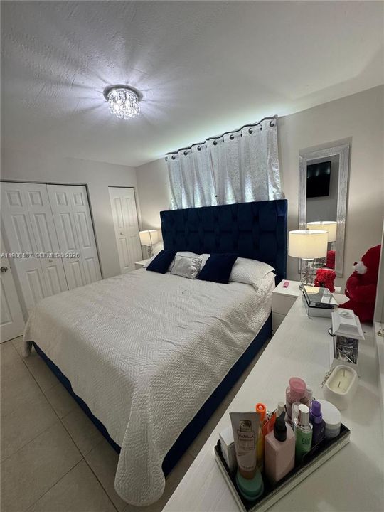 En Venta: $529,000 (3 camas, 2 baños, 1128 Pies cuadrados)